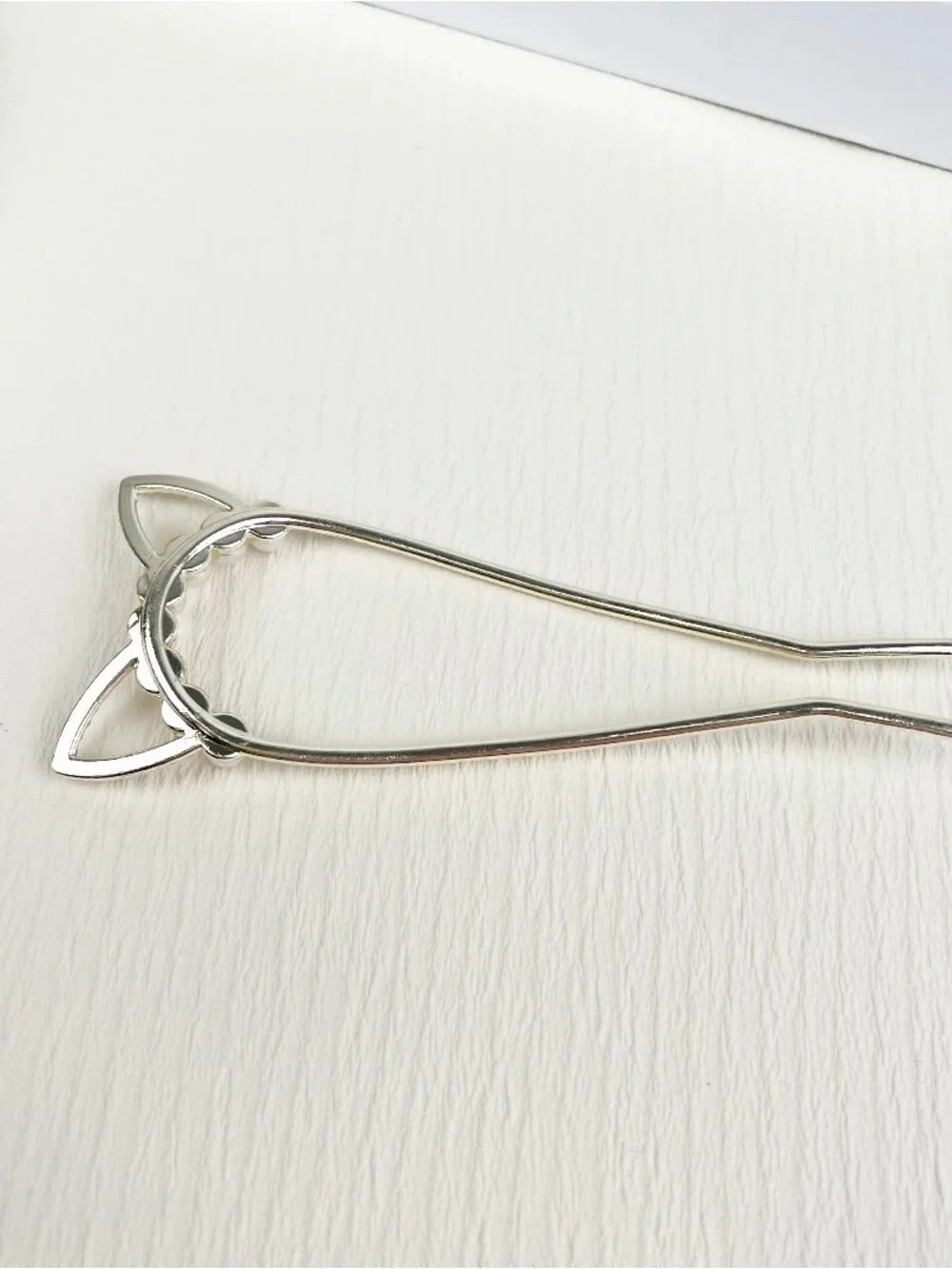 Pearl & Crystal Cat Ear Hair Stick